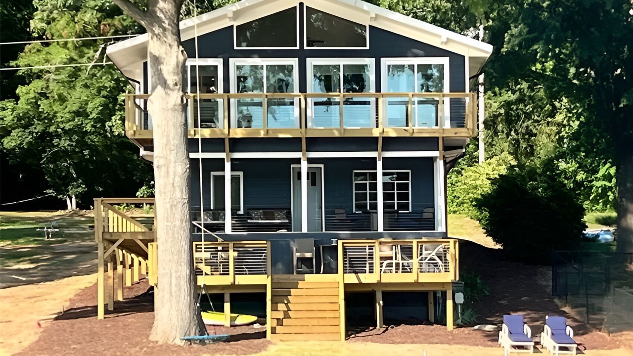 Photo of Outdoor in New London