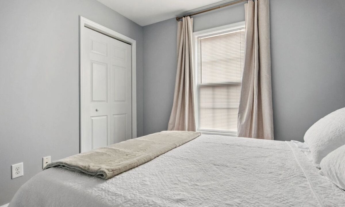 Photo of Bedroom in Richlands