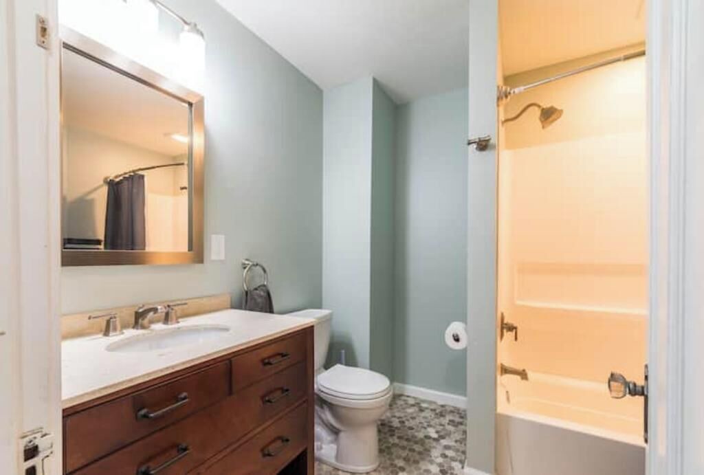 Photo of Bathroom in Cleveland Heights