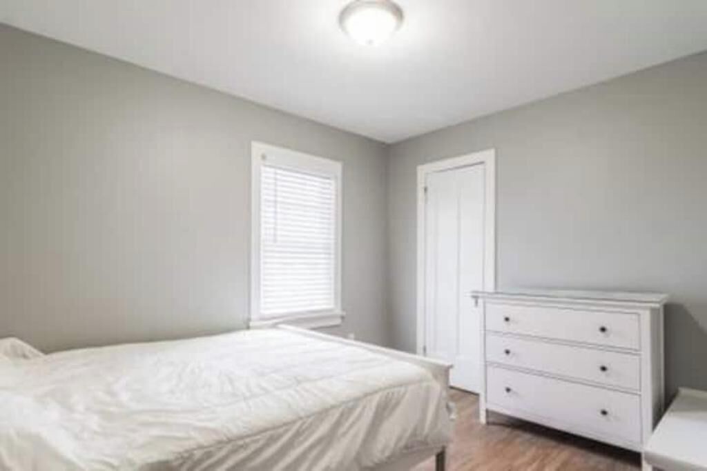 Photo of Bedroom in Cleveland Heights