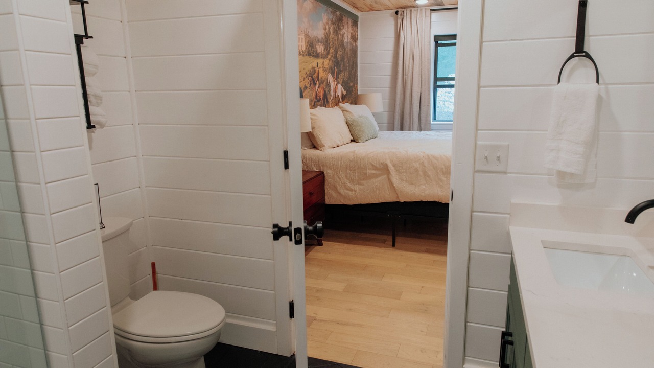 Photo of Bedroom in Hochatown