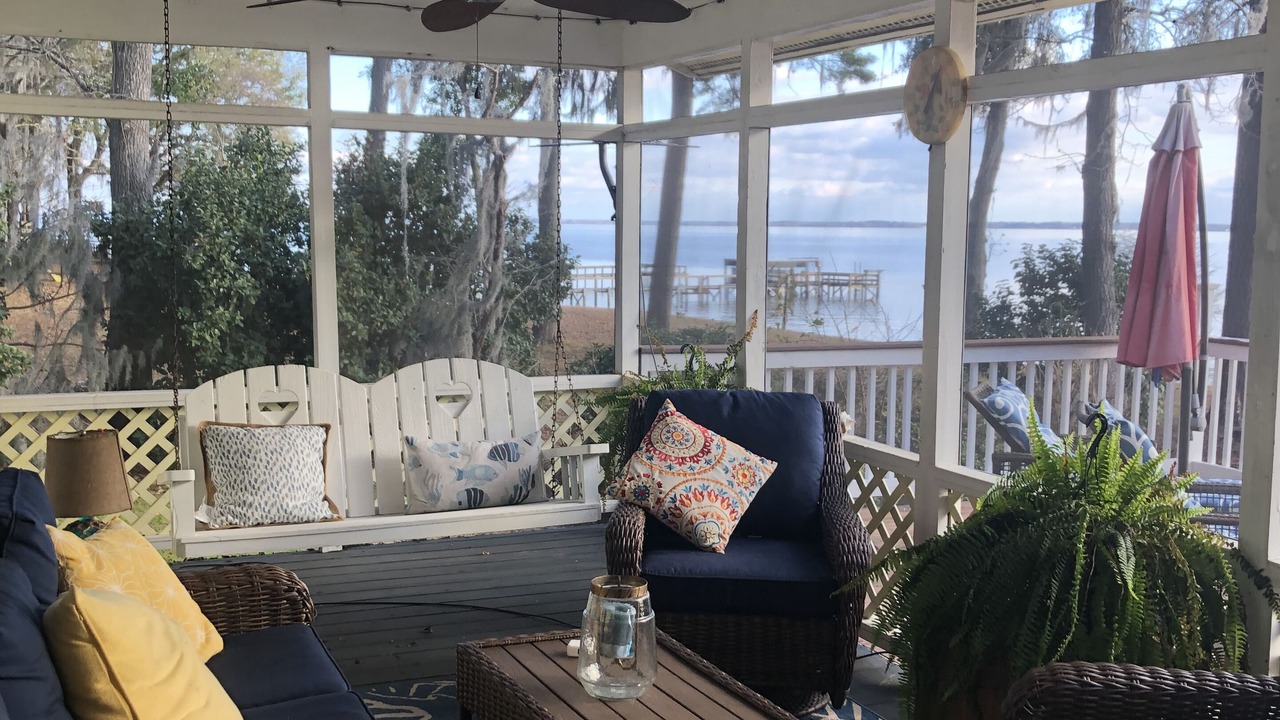 Photo of Livingroom in Summerton