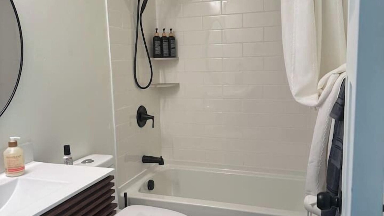 Photo of Bathroom in Williston