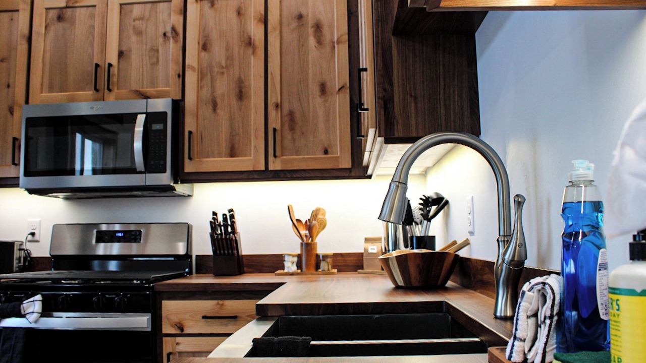 Photo of Kitchen in McIntosh County