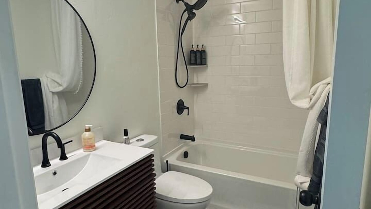 Photo of Bathroom in Williston