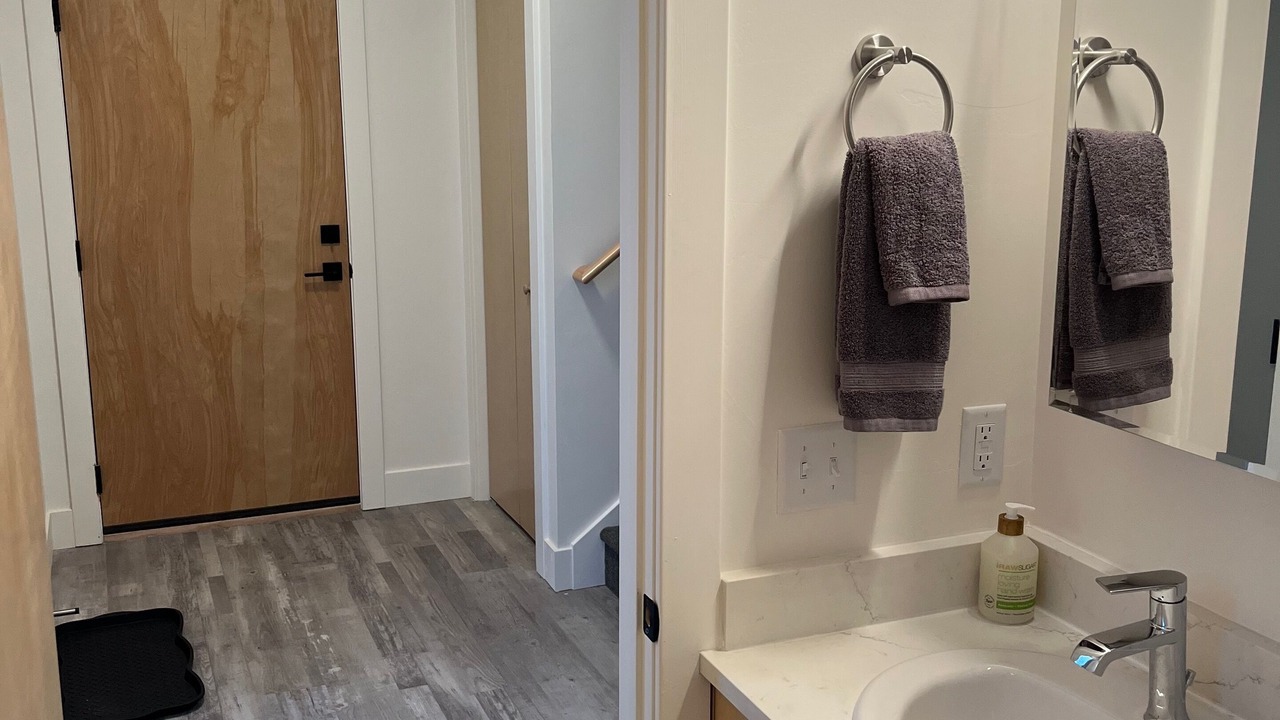 Photo of Bathroom in Riverfront