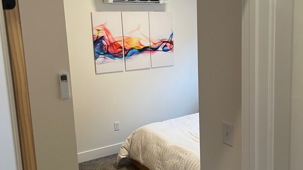 Photo of Bedroom in Riverfront