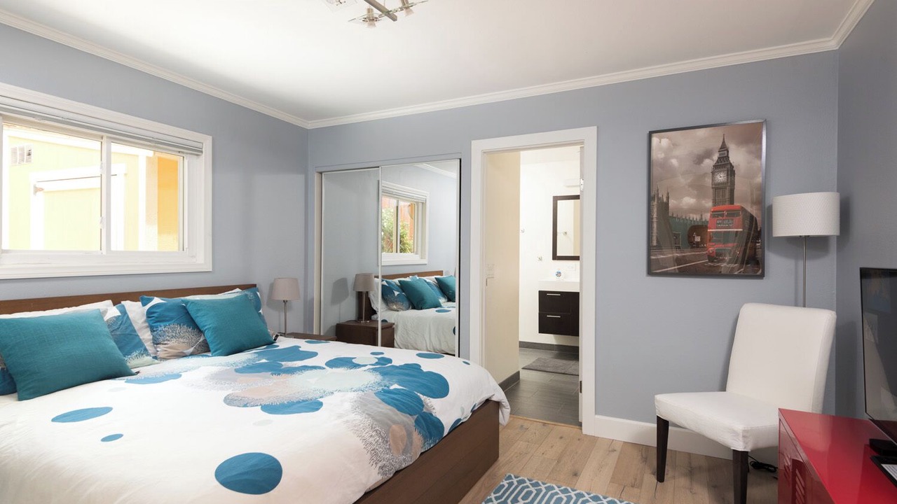 Photo of Bedroom in La Jolla Mesa