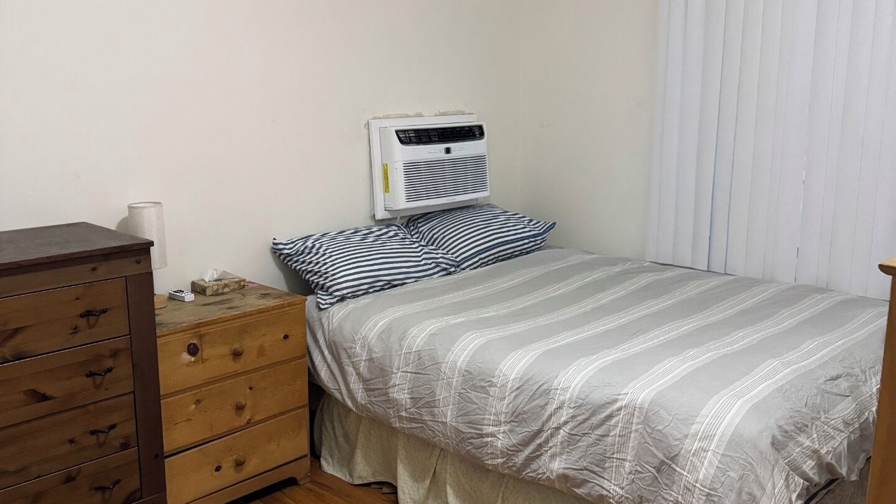 Photo of Bedroom in Beverly Hills
