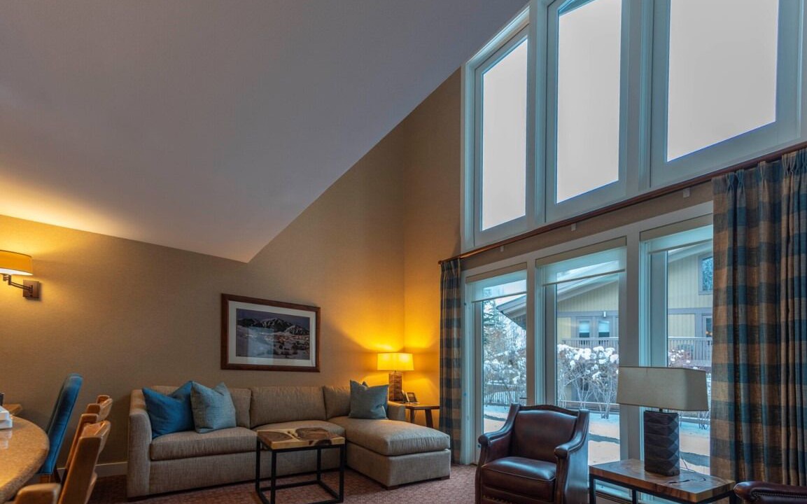 Photo of Livingroom in Elkhorn