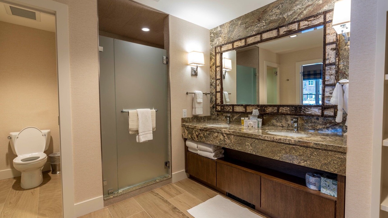 Photo of Bathroom in Elkhorn