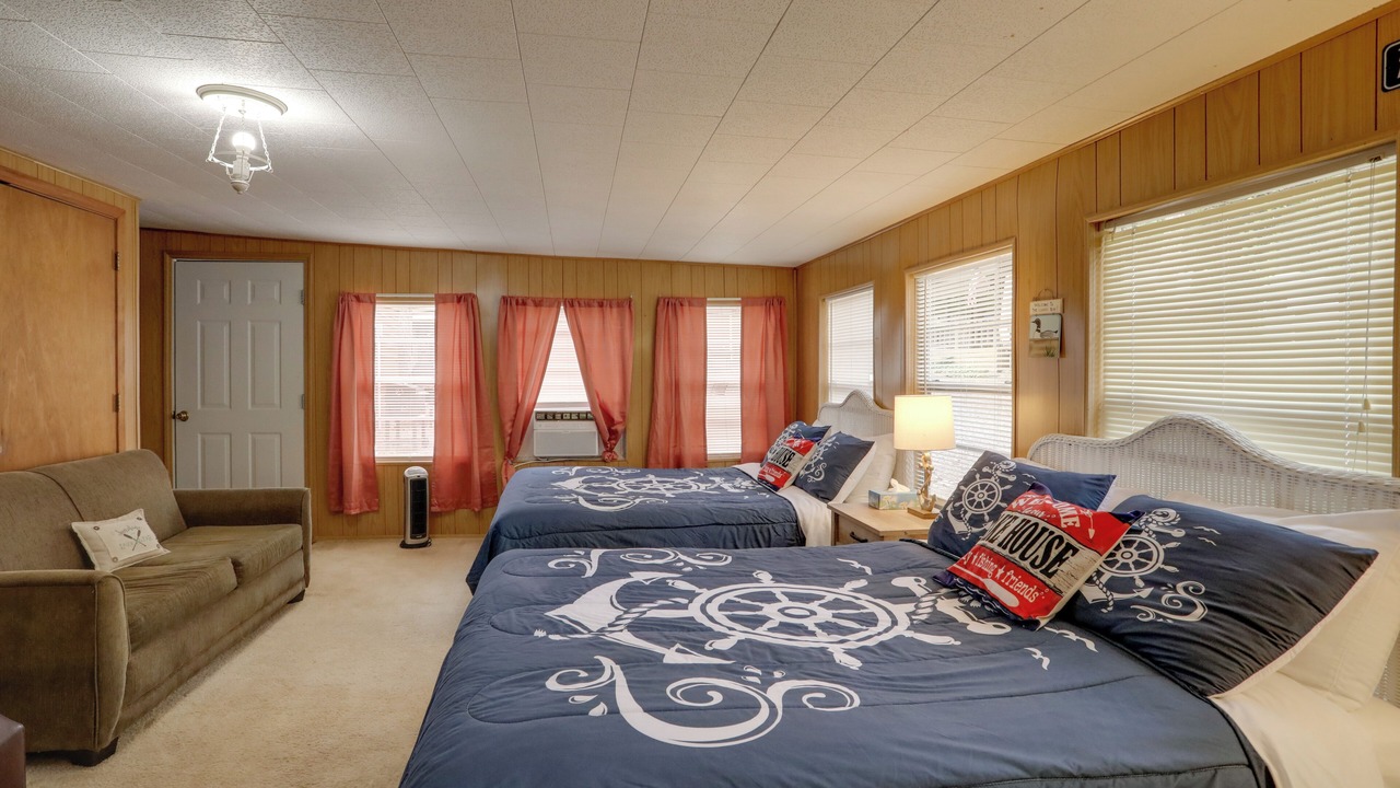 Photo of Bedroom in Greers Ferry