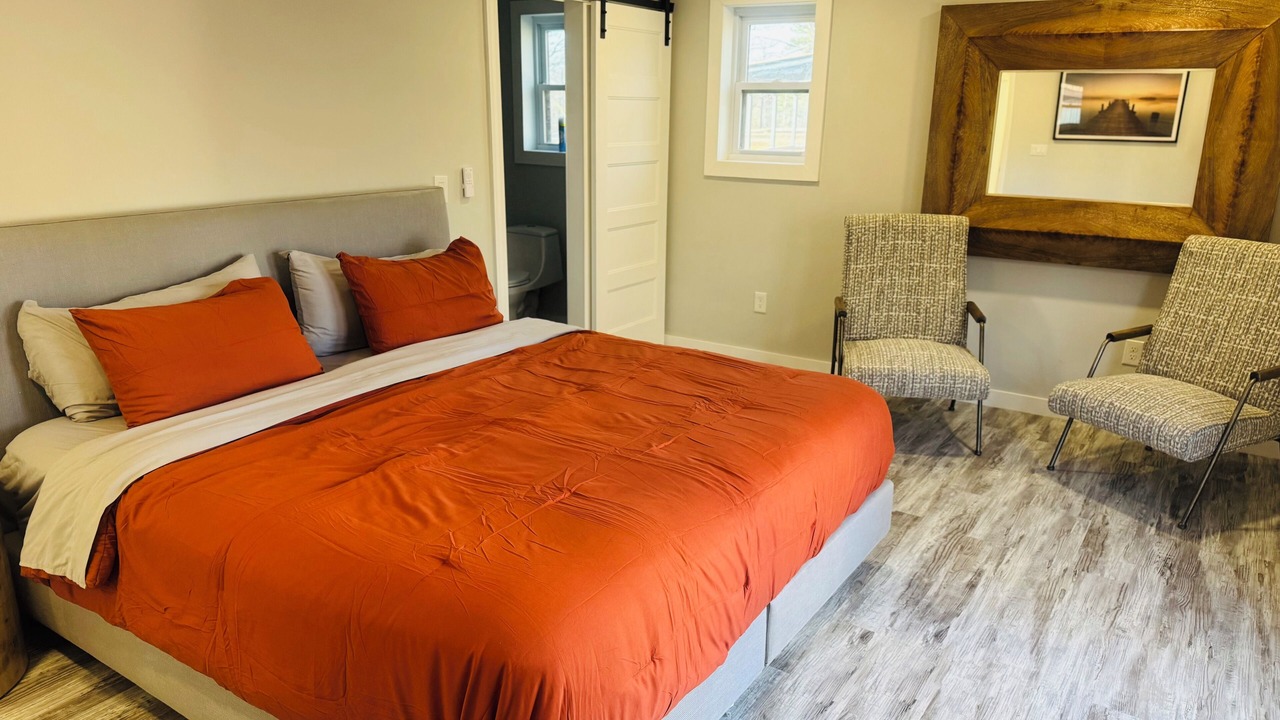 Photo of Bedroom in Counce