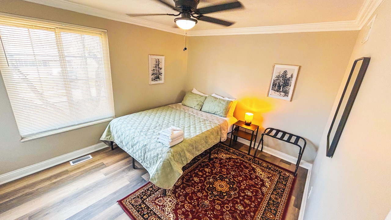 Photo of Bedroom in Irwin