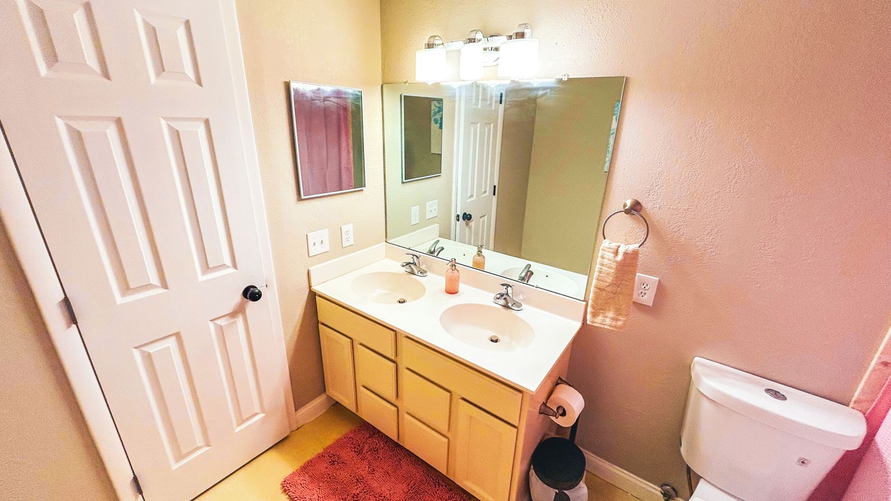 Photo of Bathroom in Irwin