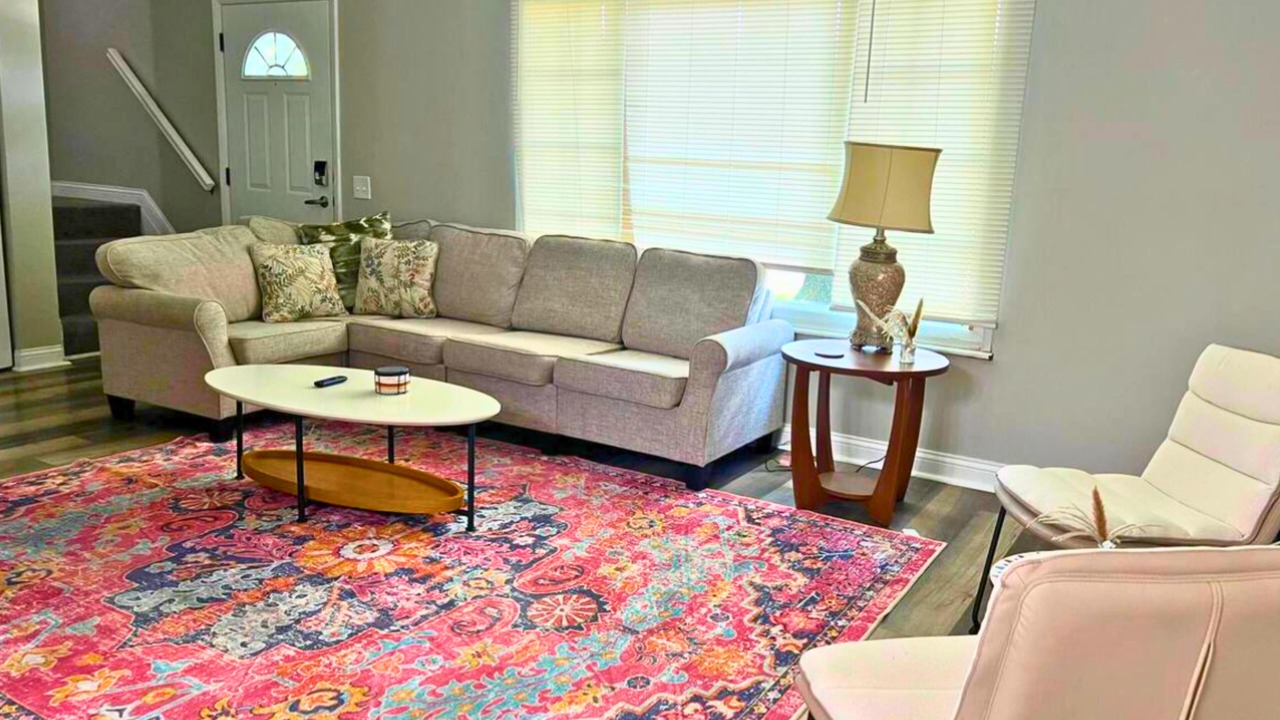 Photo of Livingroom in Irwin