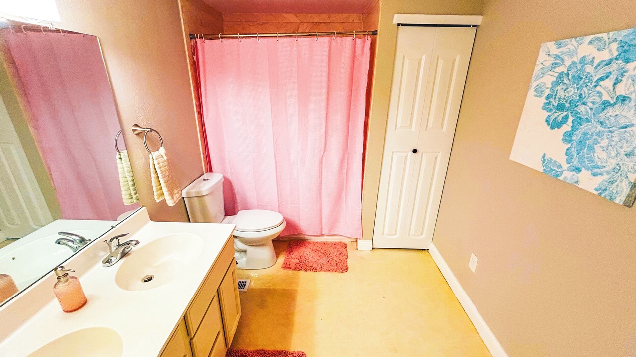 Photo of Bathroom in Irwin