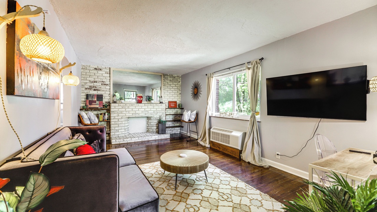 Photo of Livingroom in Cincinnati
