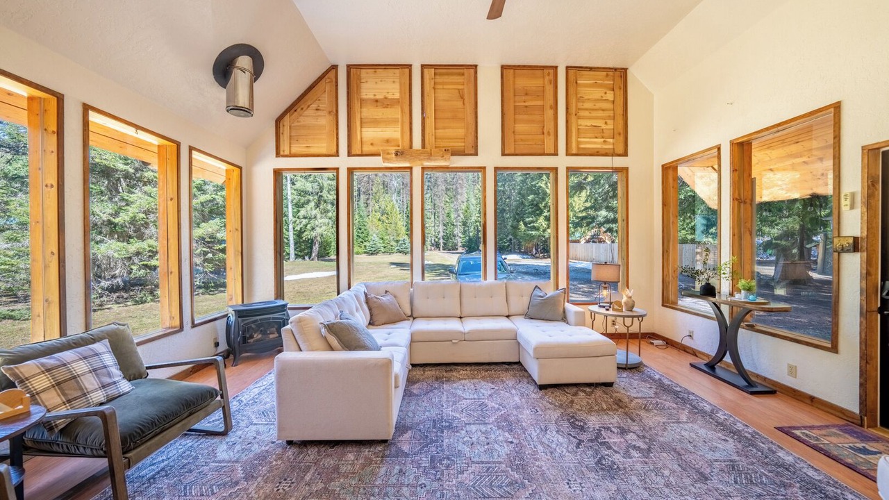 Photo of Livingroom in Troy