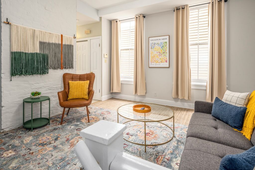 Photo of Livingroom in Mount Adams