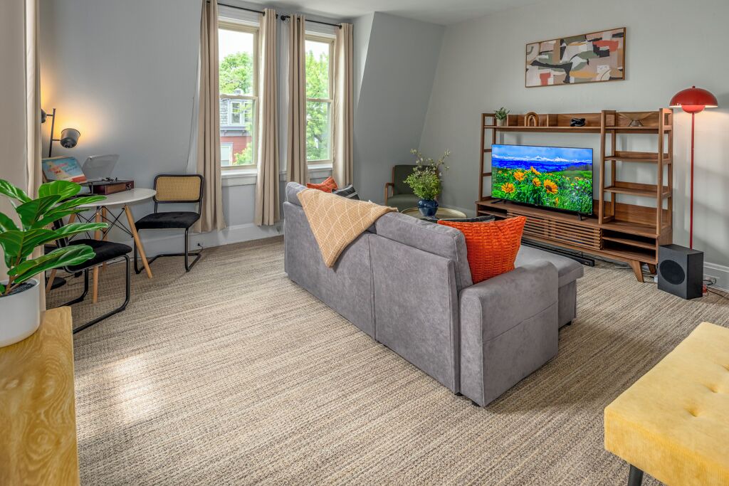 Photo of Livingroom in Mount Adams