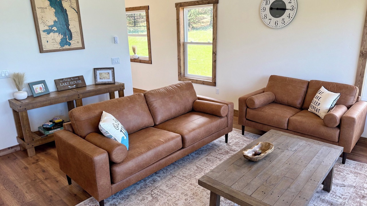 Photo of Livingroom in Big Arm