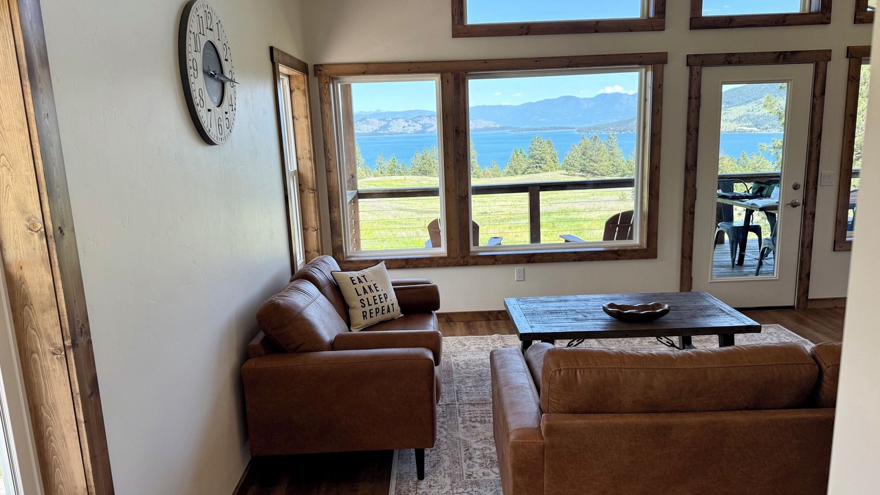 Photo of Livingroom in Big Arm