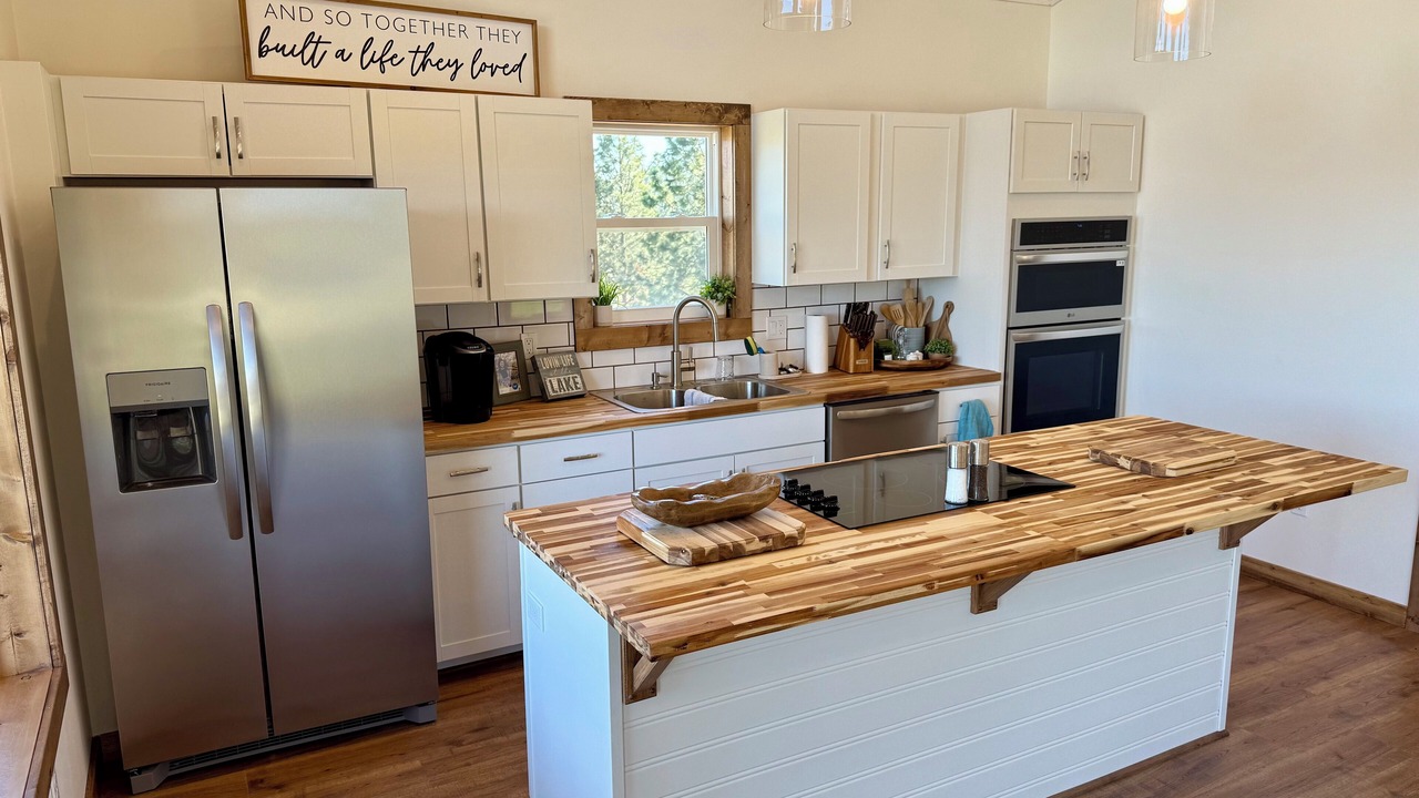 Photo of Kitchen in Big Arm