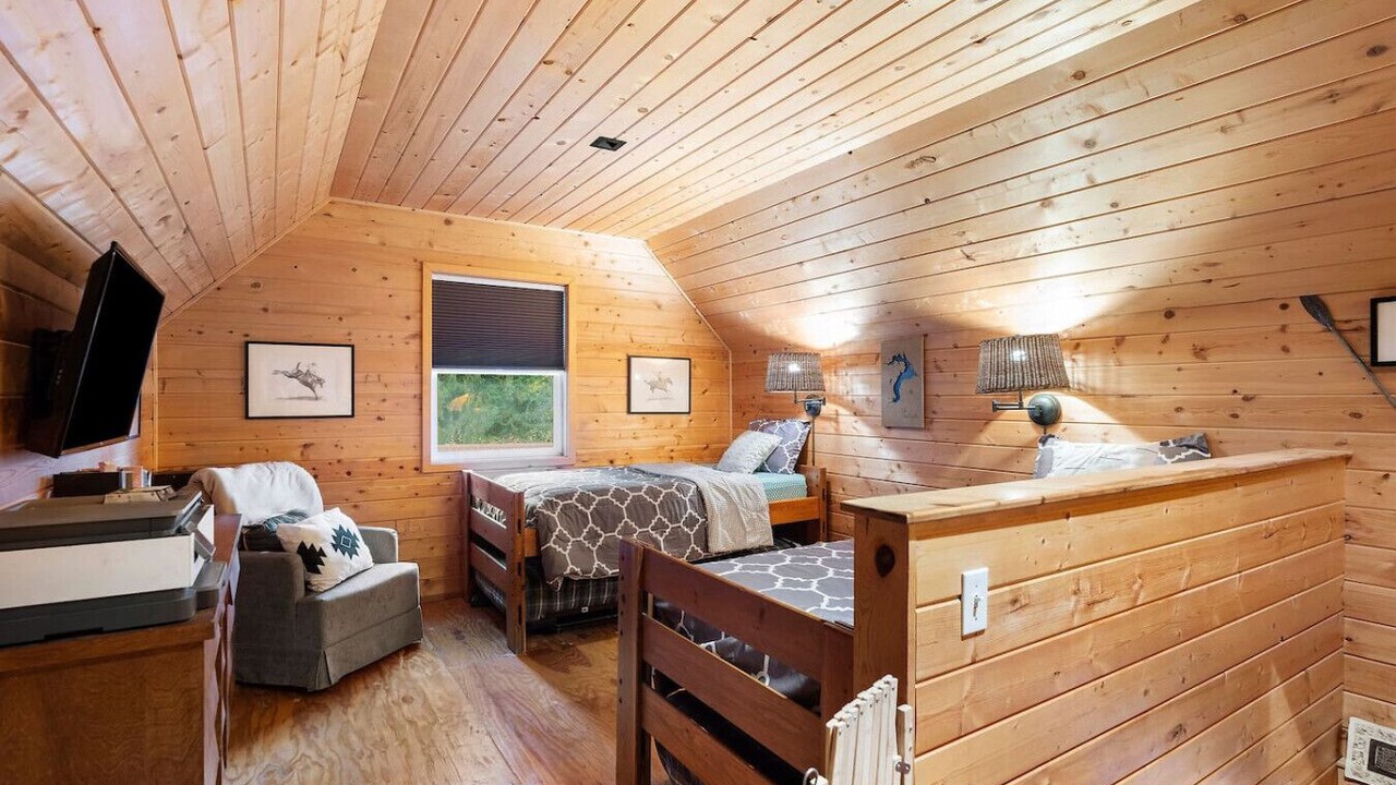 Photo of Bedroom in Sagle