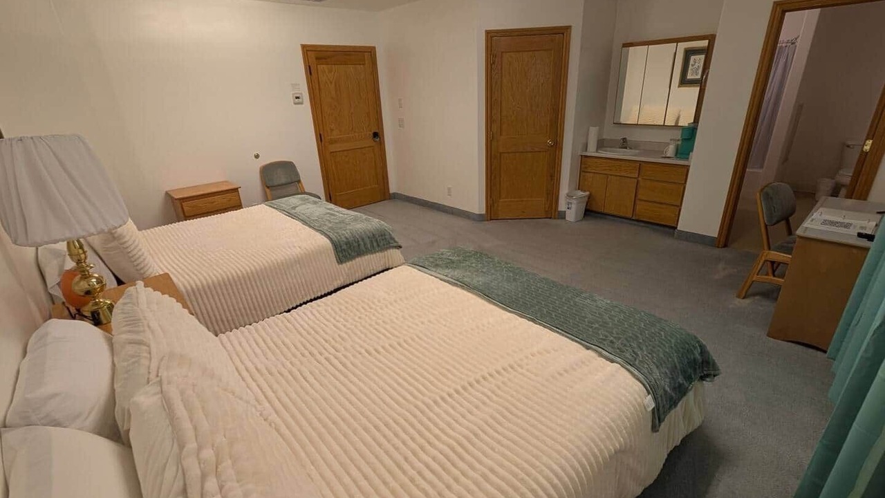 Photo of Bedroom in Hot Springs