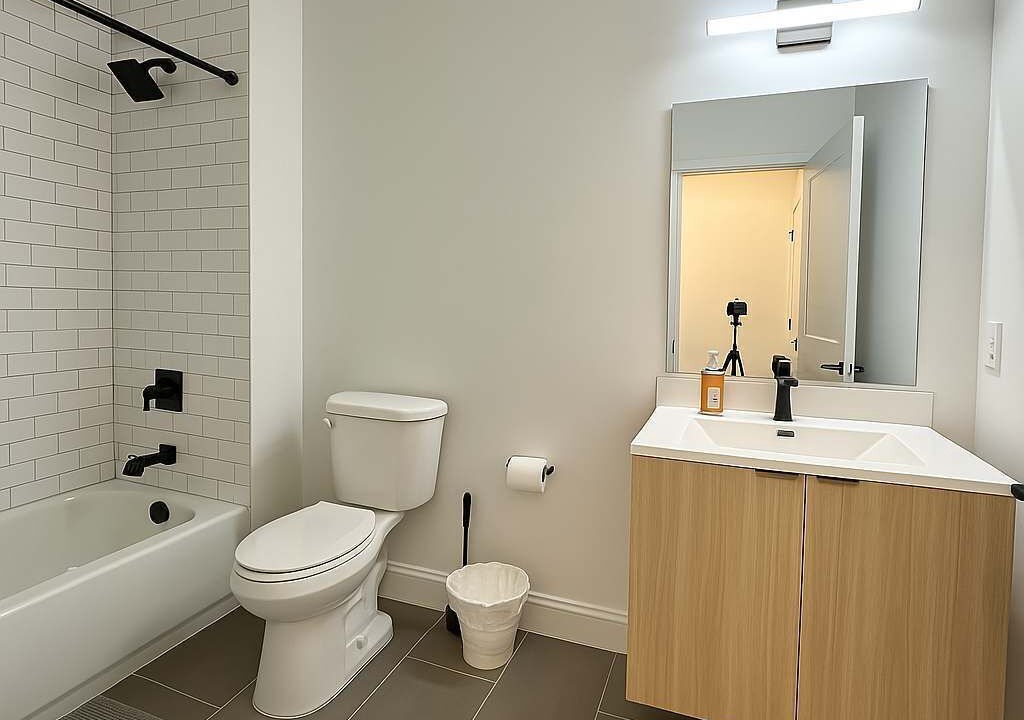 Photo of Bathroom in Olde Richmond