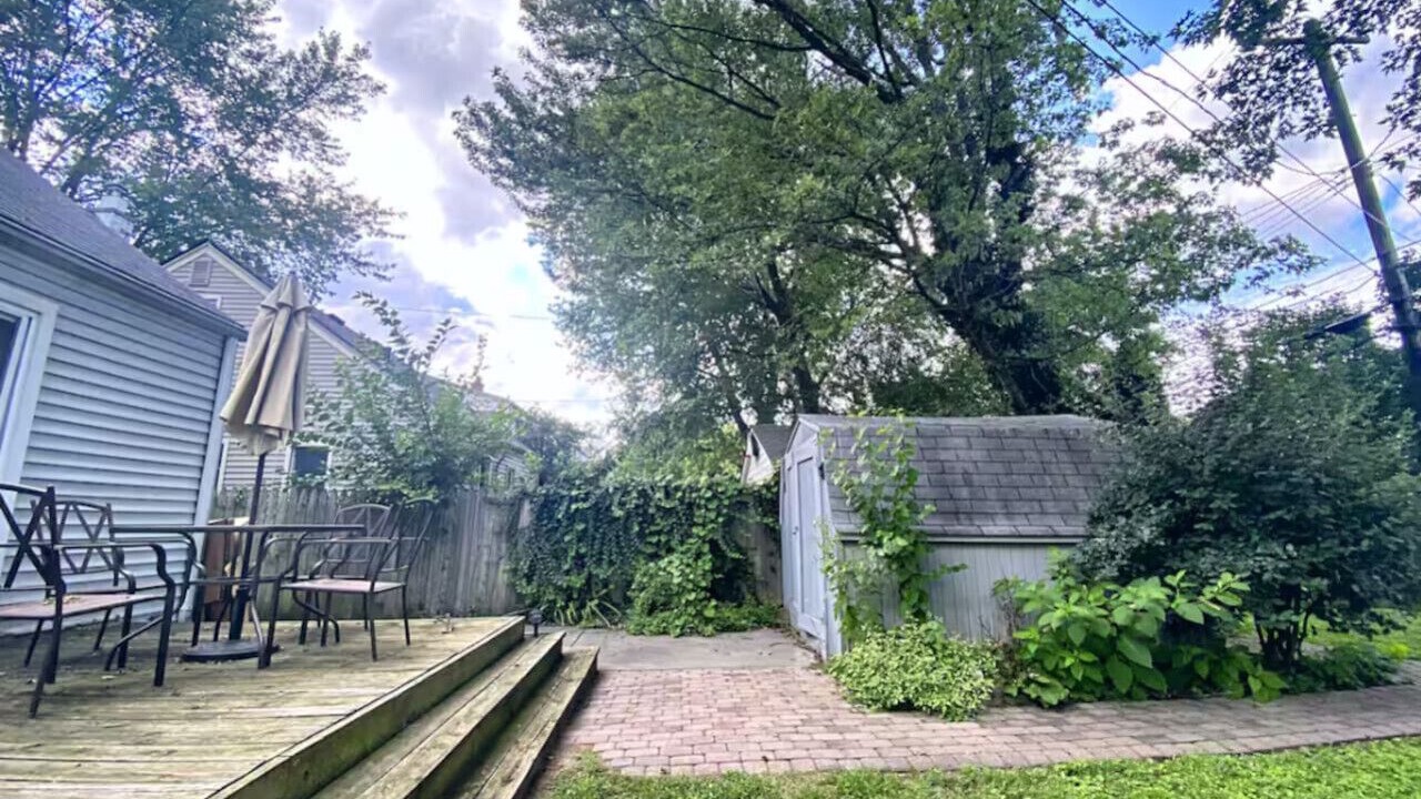Photo of Outdoor in Royal Oak