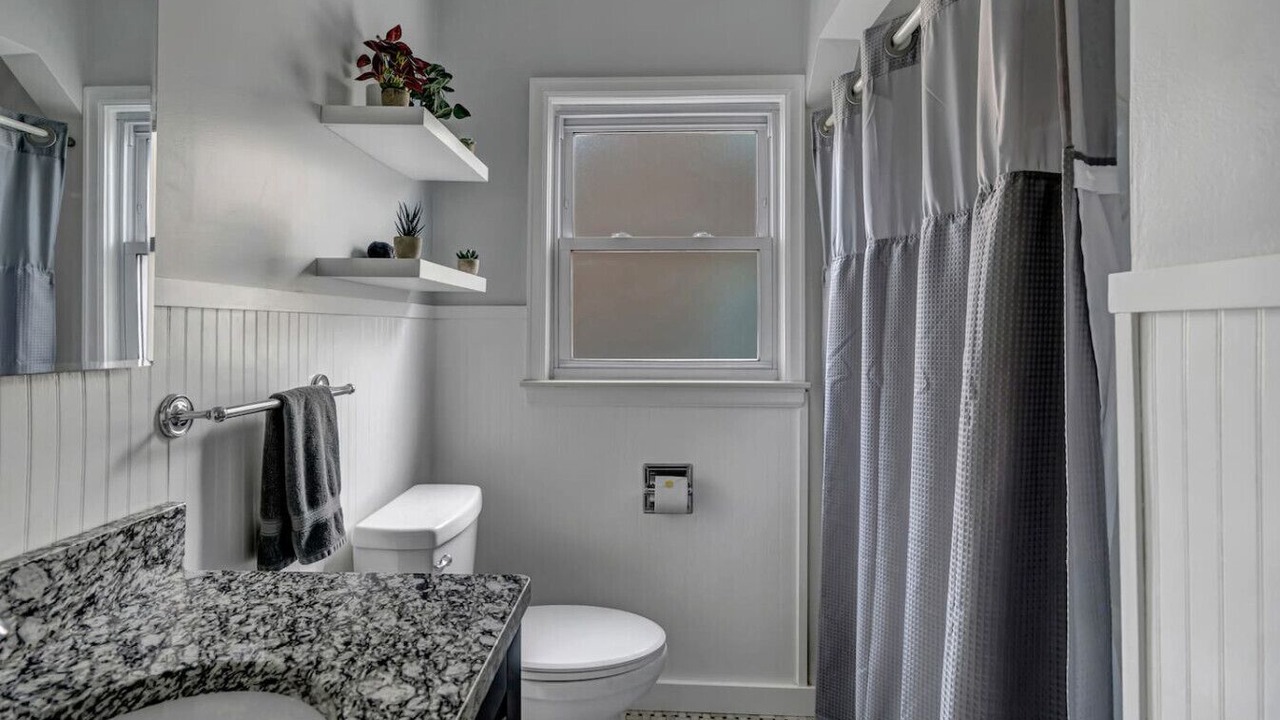Photo of Bathroom in Royal Oak