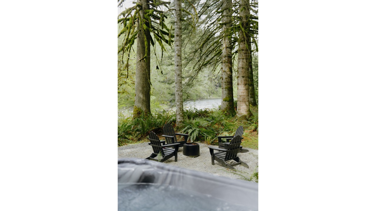 Photo of Patio Balcony in Skykomish