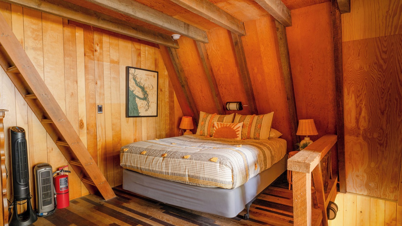 Photo of Bedroom in Skykomish