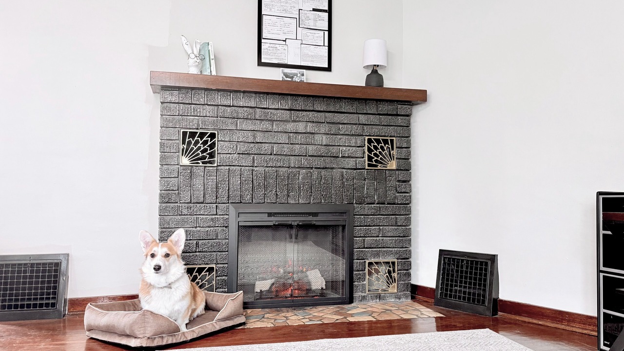 Photo of Livingroom in South Perry District