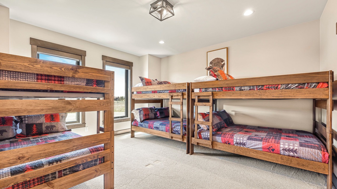 Photo of Bedroom in Island Park