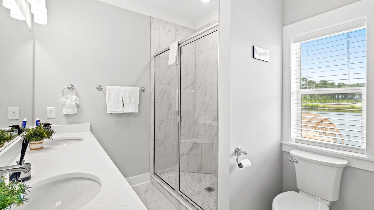 Photo of Bathroom in Longs