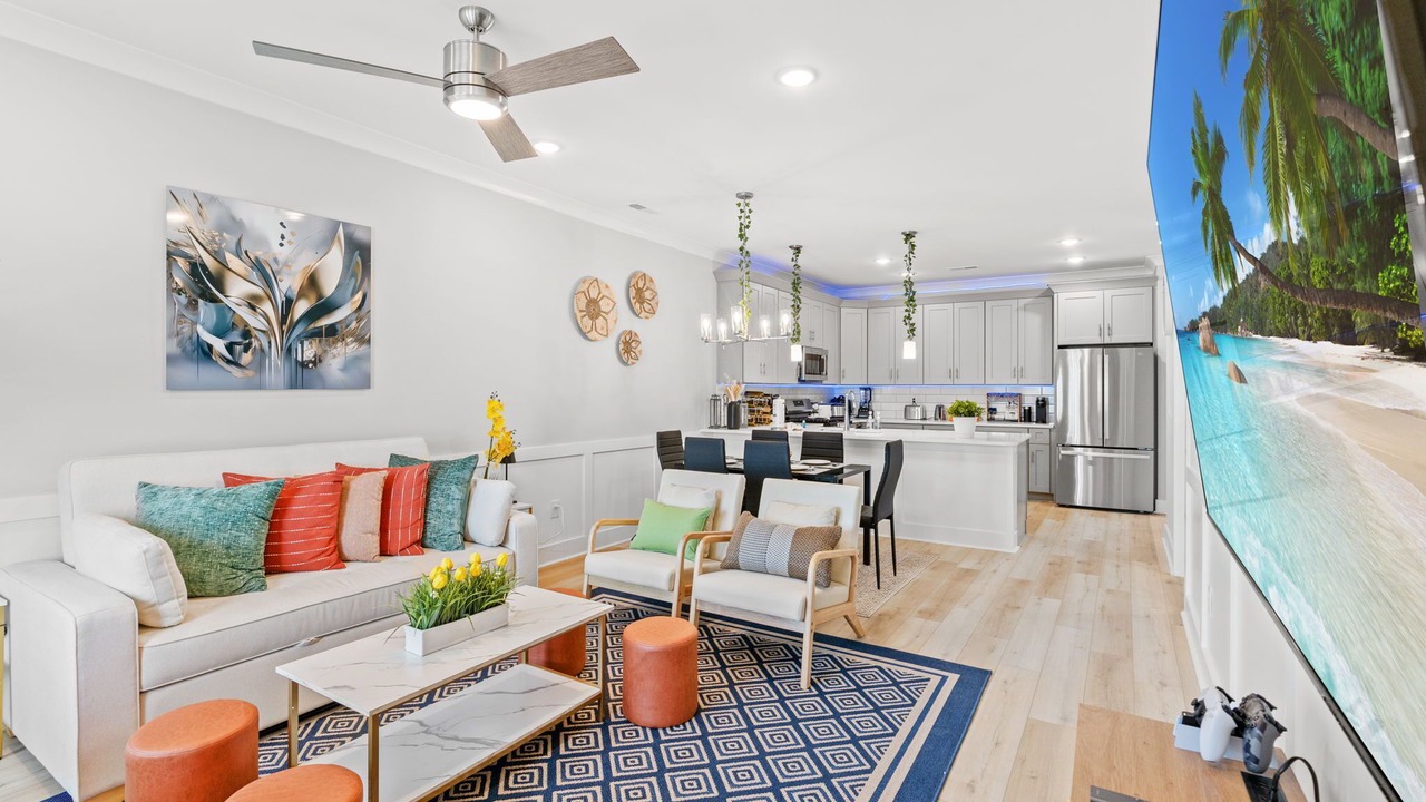 Photo of Livingroom in Longs