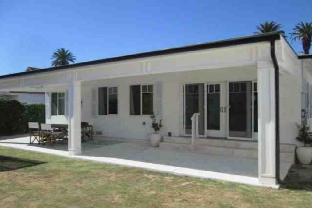 Photo of Outdoor in Mid City