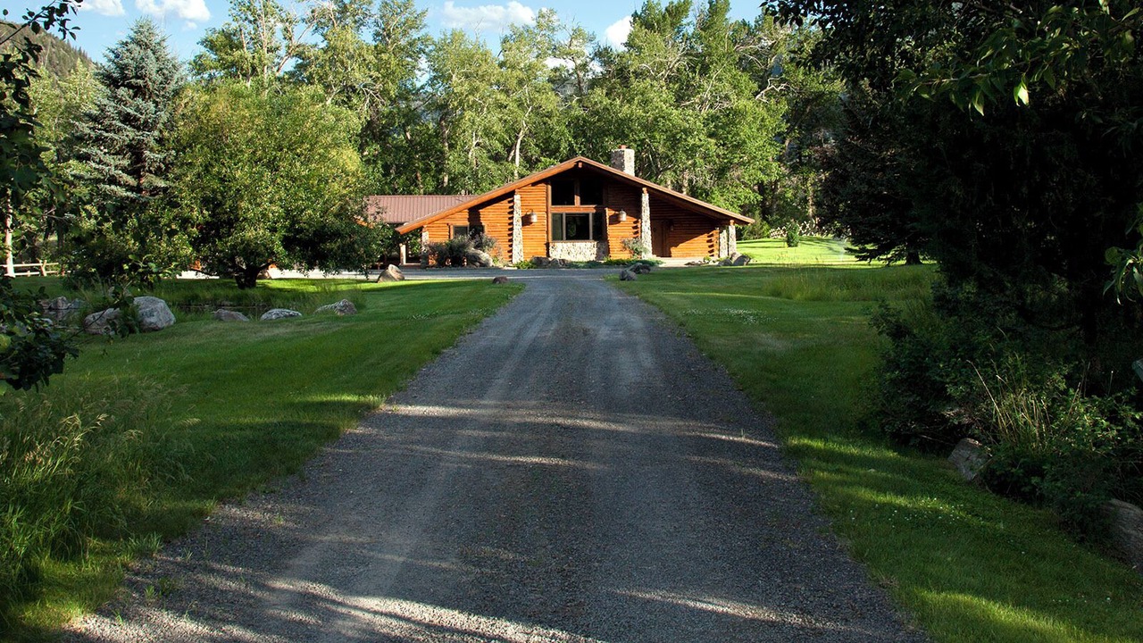 Photo of Outdoor in Emigrant