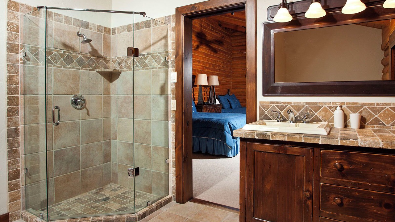 Photo of Bathroom in Emigrant