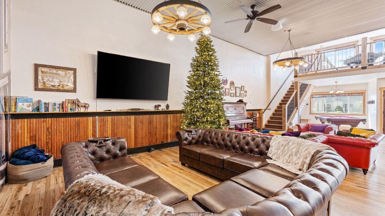 Photo of Livingroom in Ashton