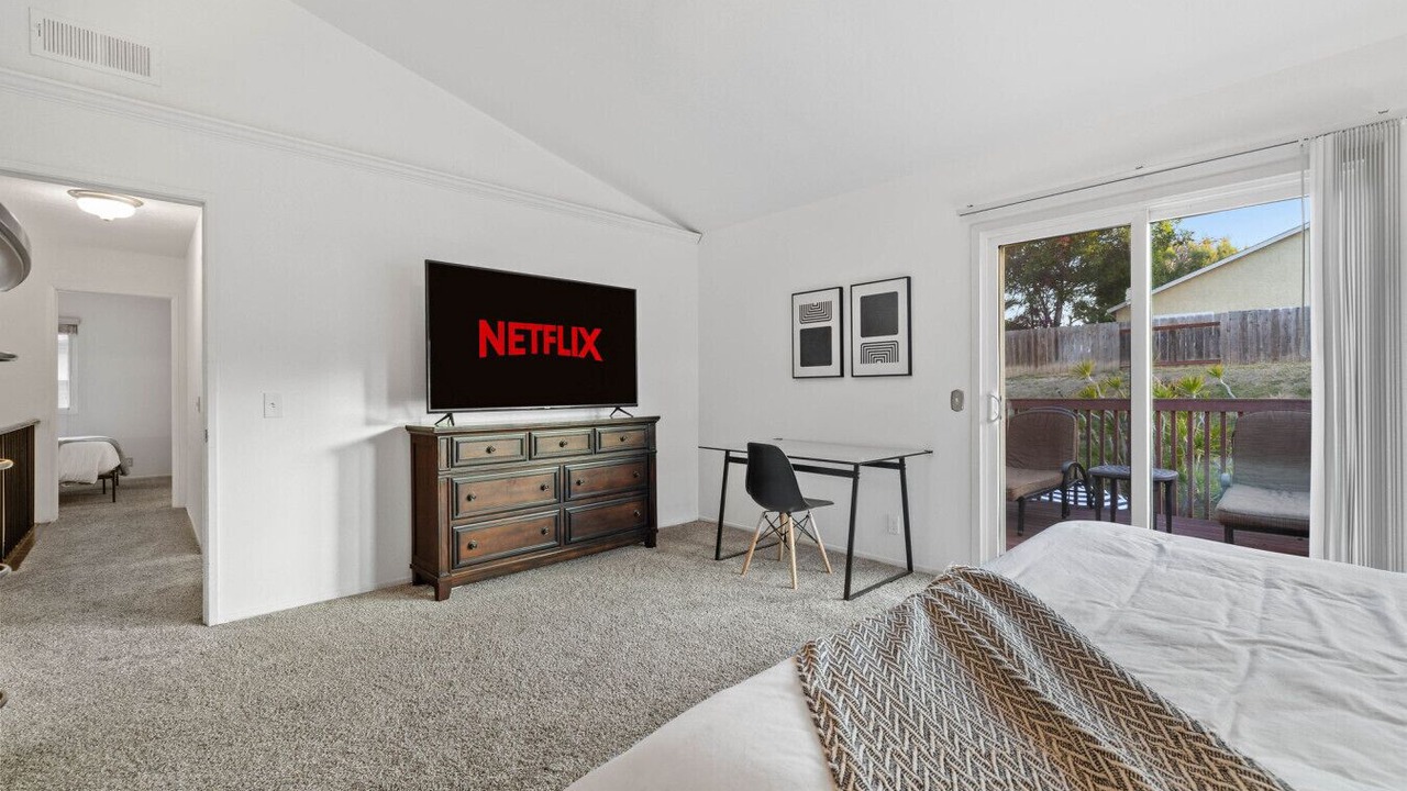 Photo of Bedroom in Bay Terraces