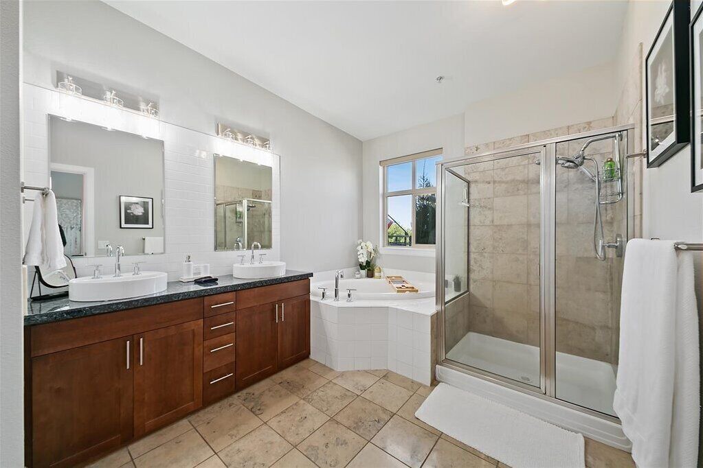 Photo of Bathroom in Downtown Boise