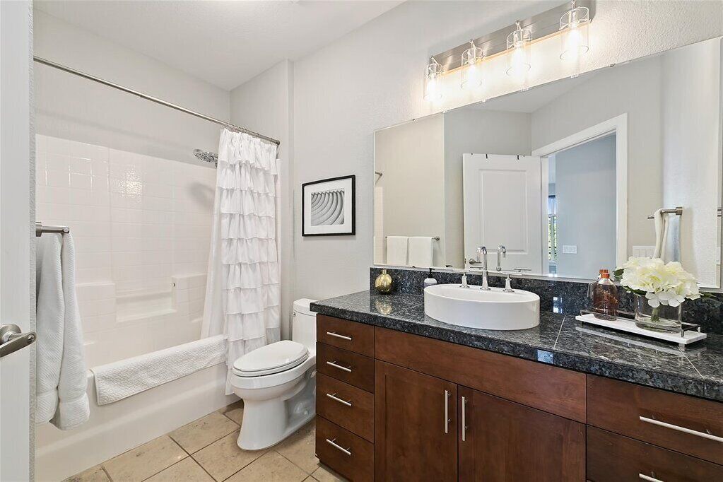 Photo of Bathroom in Downtown Boise