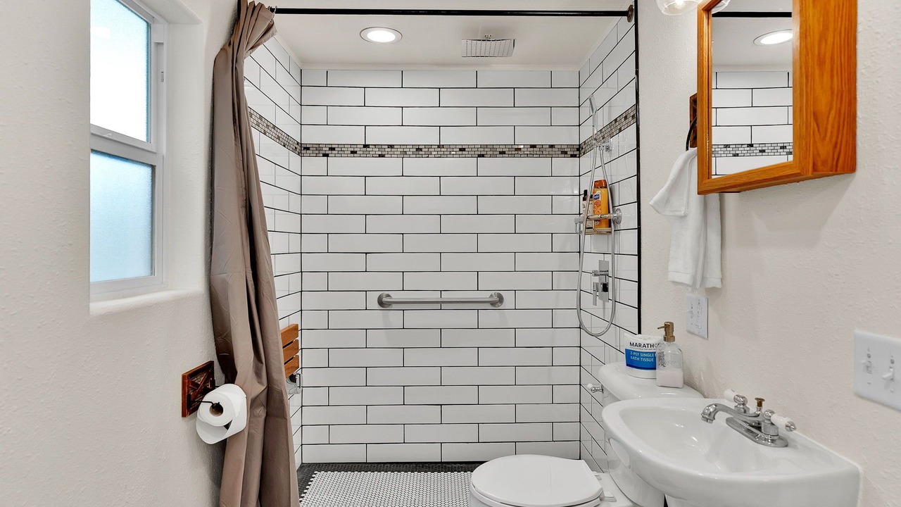 Photo of Bathroom in Wallace