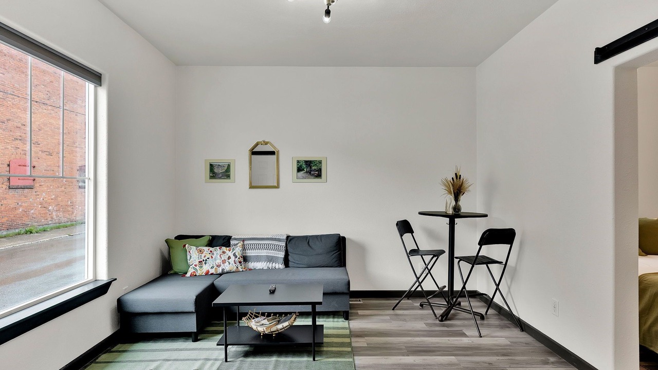 Photo of Livingroom in Wallace