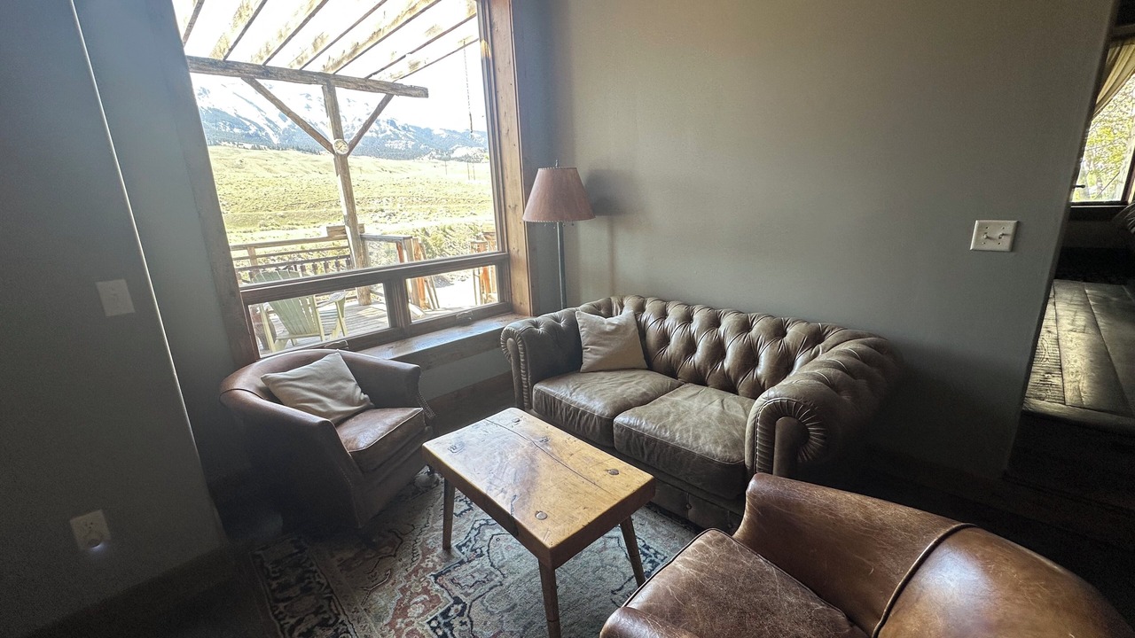 Photo of Livingroom in Gardiner