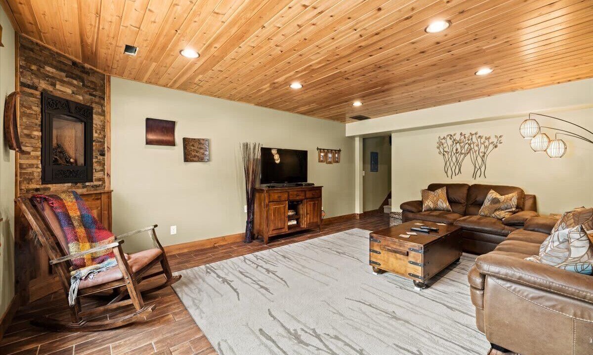 Photo of Livingroom in Coolin